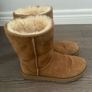 UGG Classic Short Sheepskin Women Boots